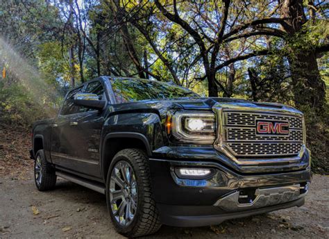 Taking Entertainment on the Road: Unlocking the GMC Sierra's Magic Bos Infotainment System